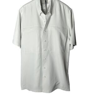 Game Guard light sage green mens size large button-down short sleeve shirt